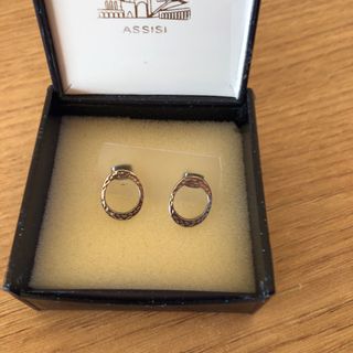 Pendientes plateados 