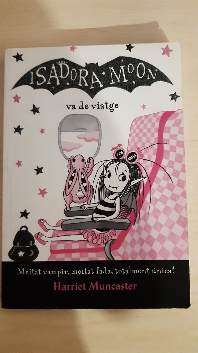 isadora moon va de viatge y va al colegio