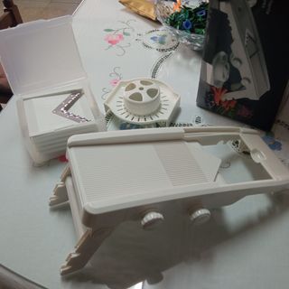 Cortador y rallador de verduras