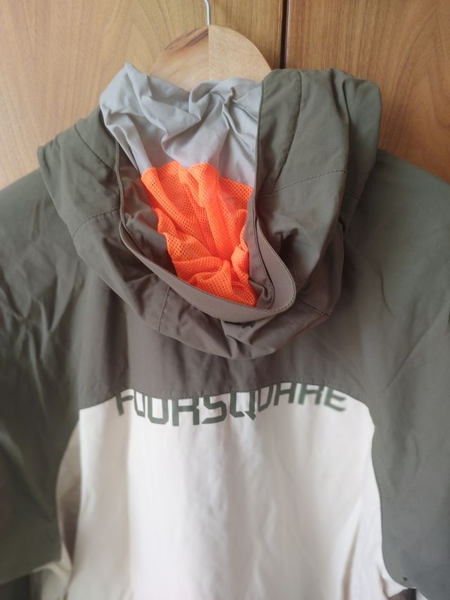 Cazadora Snowboard Foursquare