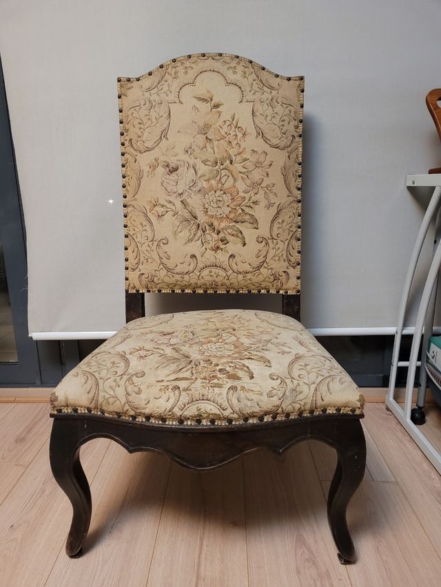 Dos sillas barrocas mallorquinas del SXVIII