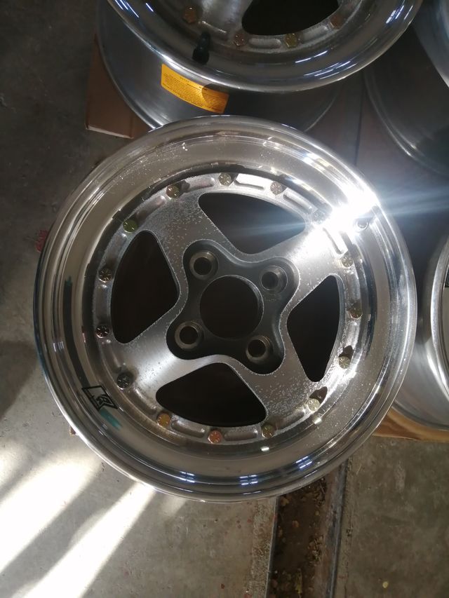 LLANTAS DESMONTABLES 13 4X100 MAGNESIO ULTRALIGERA