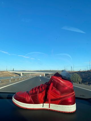 Air jordan 1 mid de segunda mano por 120 EUR en Marbella en WALLAPOP