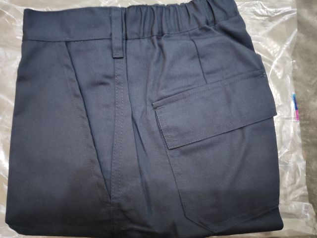 pantalón de trabajo