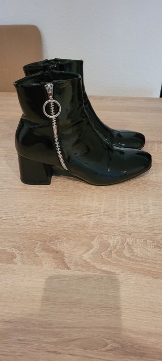 Botines de charol