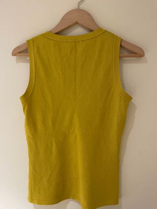 Croptop tirantes amarilla mujer