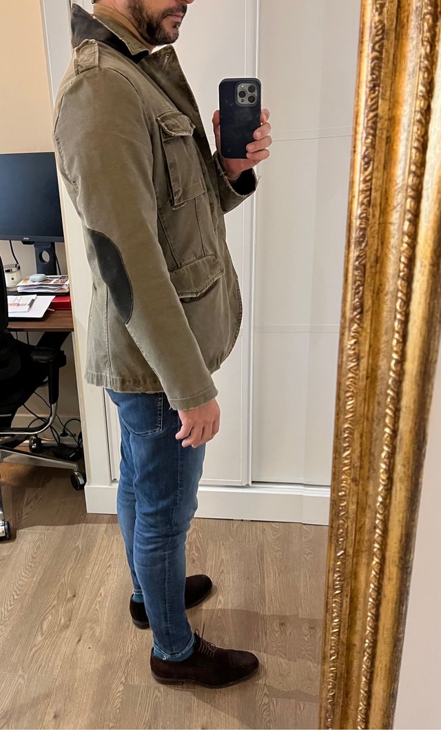 Cazadora de diseño marca People of Shibuya