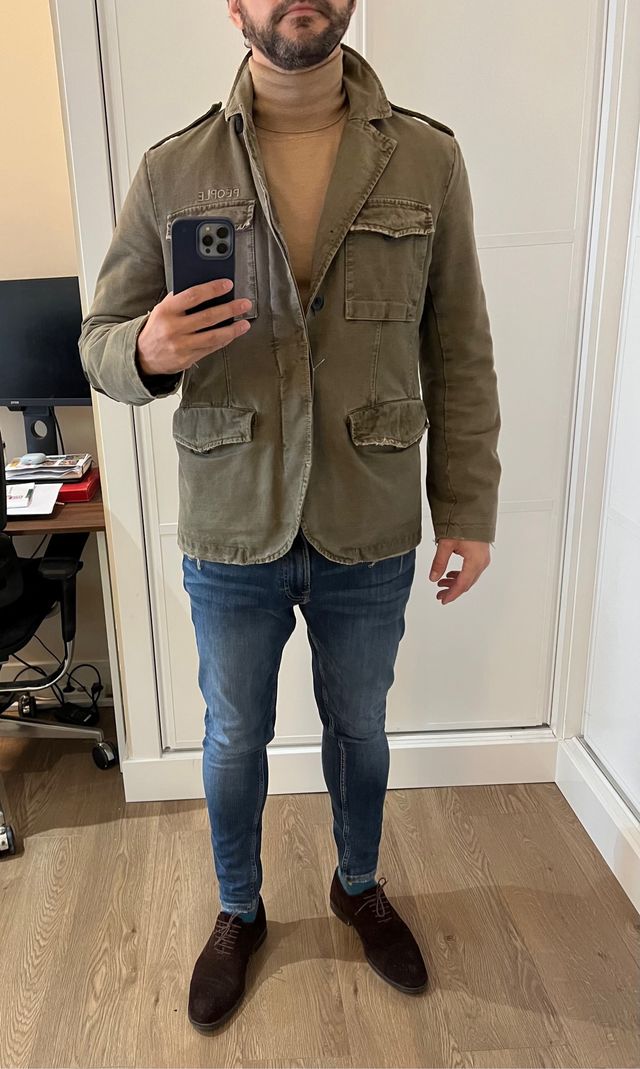 Cazadora de diseño marca People of Shibuya