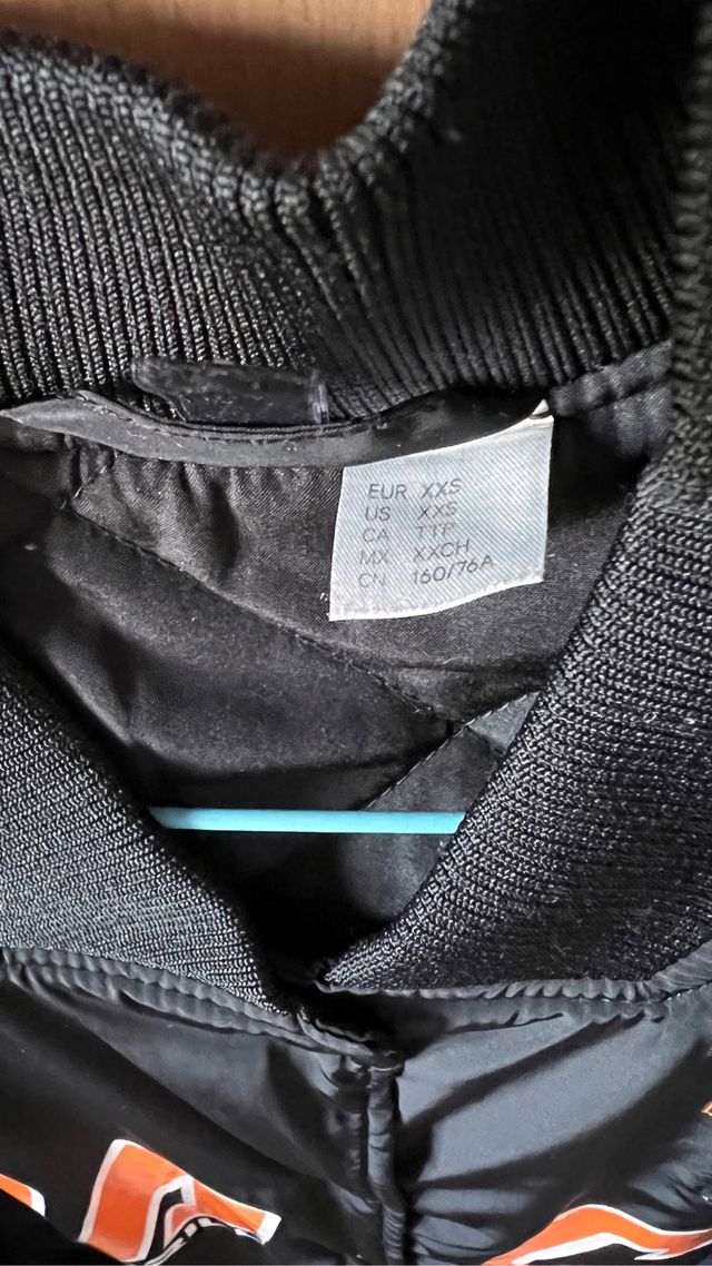 Bomber deportiva chica