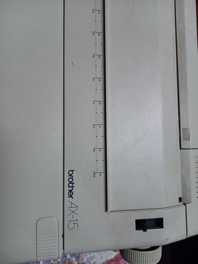 Máquina de escribir Brother AX- 15 nueva