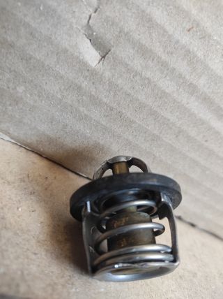 Termostato TOURMAX SUZUKI LTZ 400 09-17 LTR 450 06