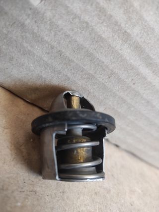 Termostato TOURMAX SUZUKI LTZ 400 09-17 LTR 450 06
