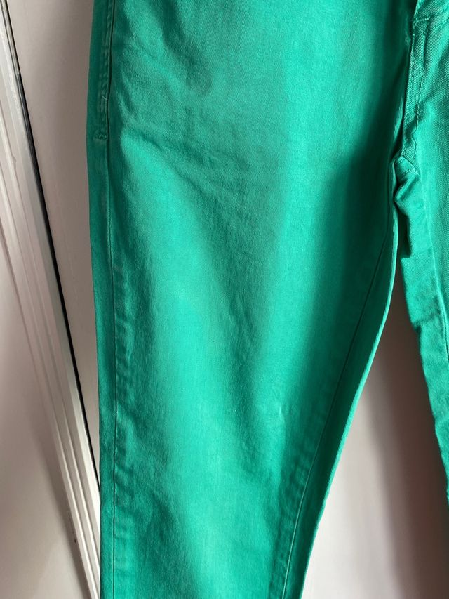 Pantalón pitillo tobillero Zara talla 36