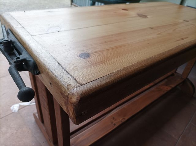 Mesa de madera