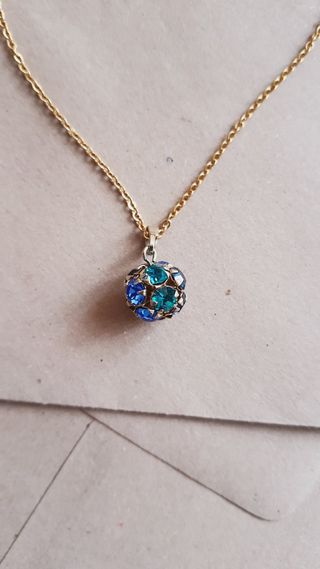 Colgante + Cadena dorados