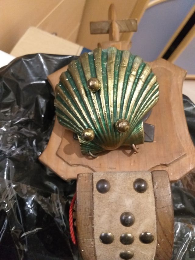 ANTIGUA BENDITERA ,CONCHA DE SANTIAGO 1950/60