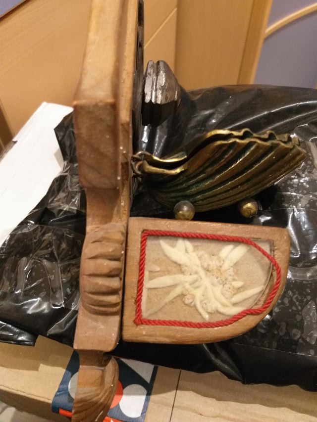 ANTIGUA BENDITERA ,CONCHA DE SANTIAGO 1950/60