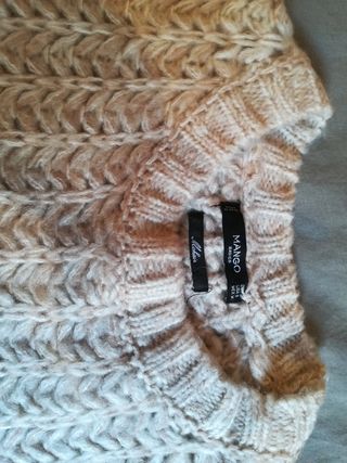 Sweter mango, blanco y beige. Talla M