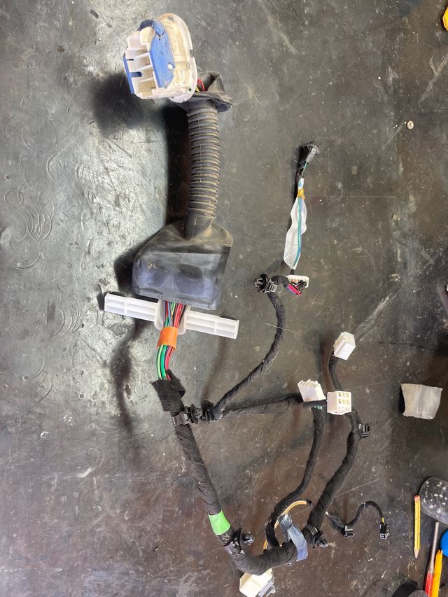 Cableado puerta Mazda rx8