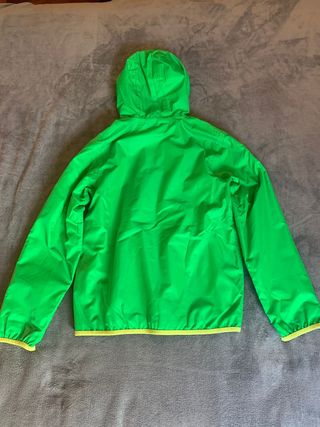 chubasquero de quechua