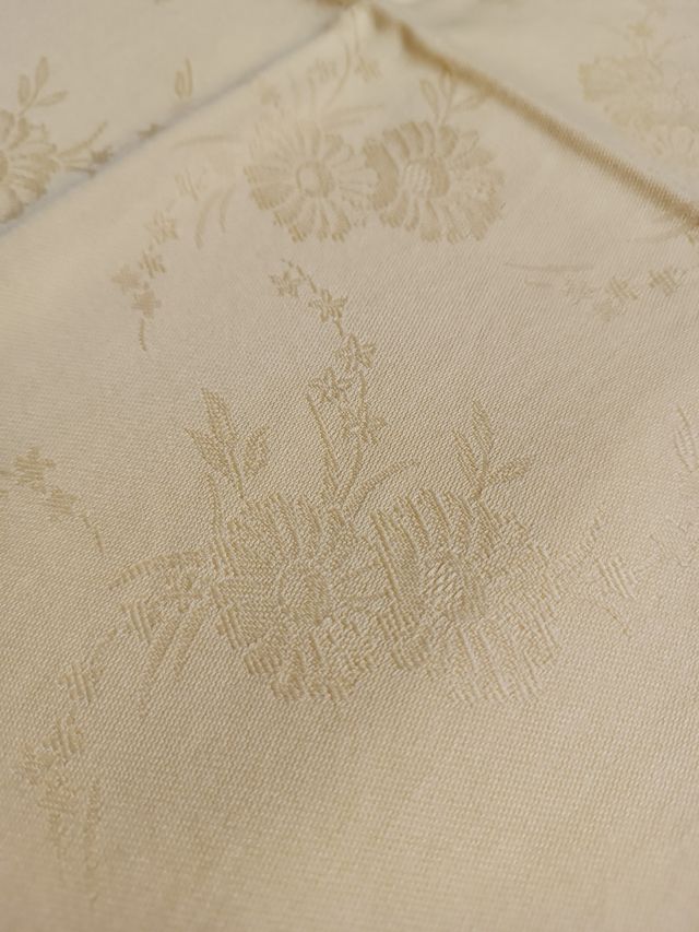 Set 2 tovagliette quadrate in cotone.