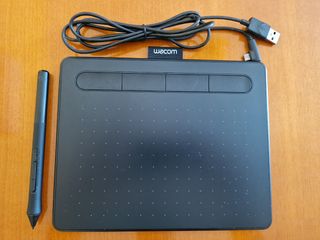 Tableta grafica para dibujo y edicion Wacom Intuos