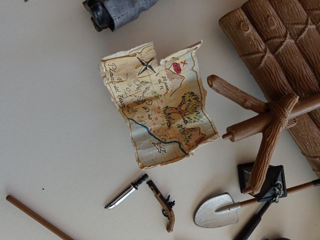 Madelman corsario y pirata pata palo con balsa