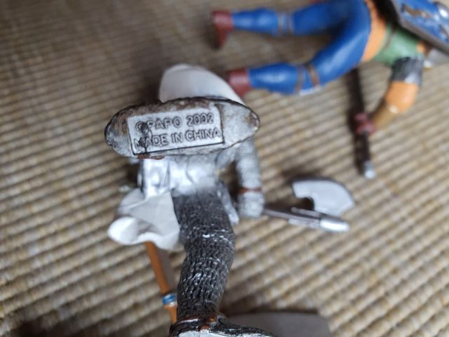 3 Soldados medievales Papo. Comprados en Alemania.