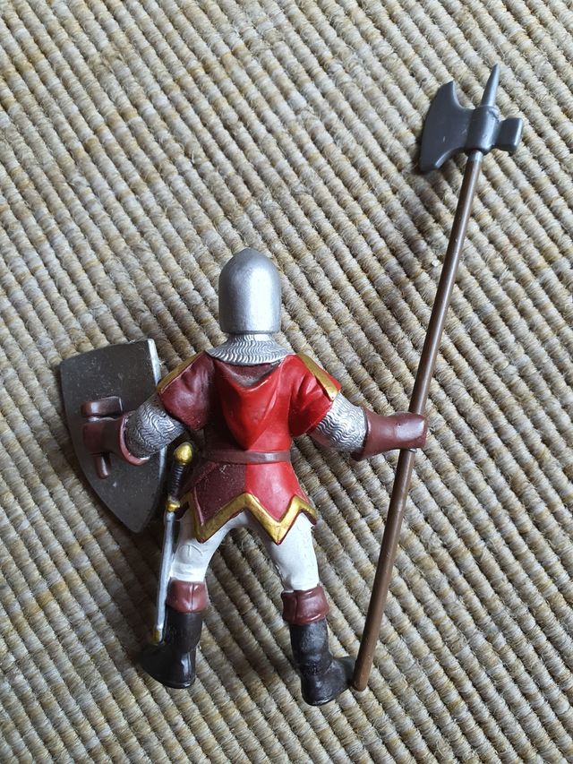 3 Soldados medievales Papo. Comprados en Alemania.