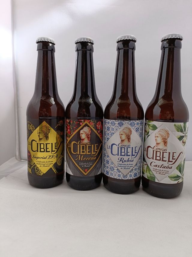 4 bottiglie vuote 10° anniversario La Cibeles