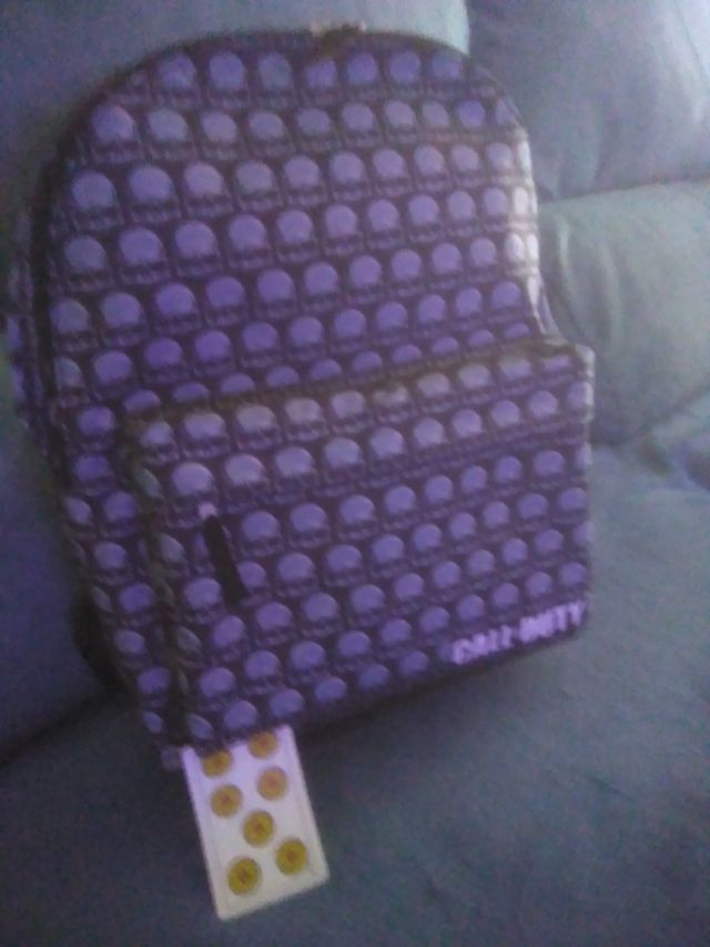 mochila juego call of duty a estrenar.