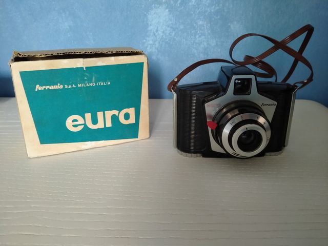 macchina fotografica Eura Ferrania