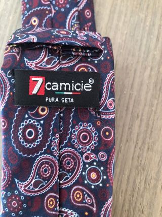 Corbata en seda cachemir. 7 Camicie 