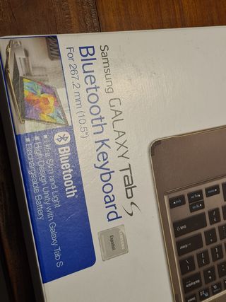 SAMSUNG GALAXY TAB-S + TECLADO