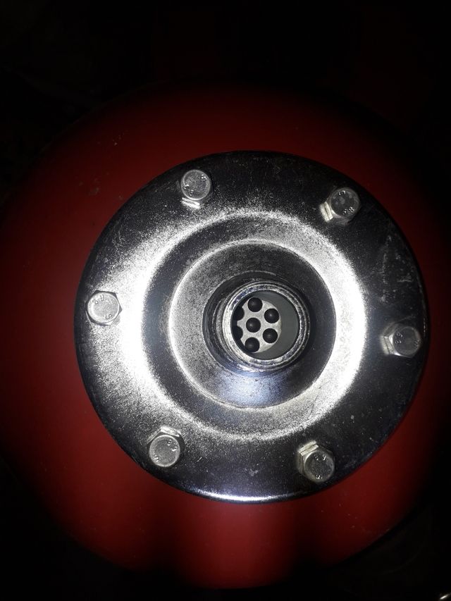 VASO EXPANSIÓN GRUPO DE PRESIÓN IBAIONDO 24 LITROS