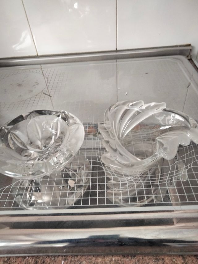 Lote de dos ceniceros cristal