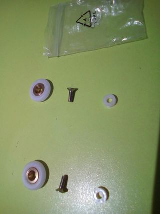 RUEDA. MAMPARA.   DUCHA