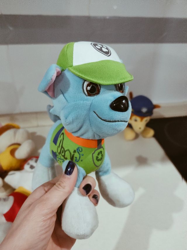 JUEGO DE 4 PELUCHES PATRULLA CANINA