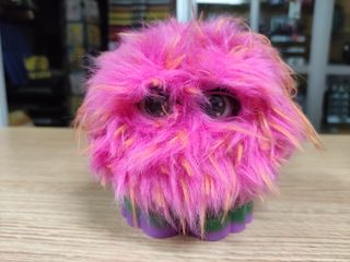 MUÑECO TOYQUEST FUZZ LUVZ