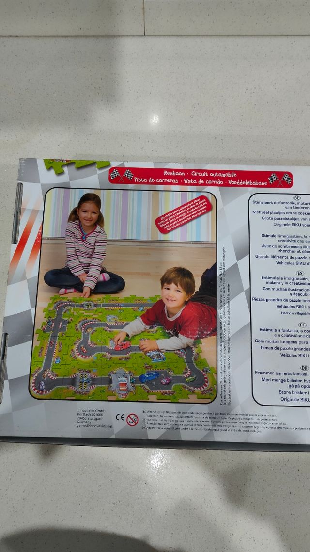 PUZZLE CON DOS COCHES