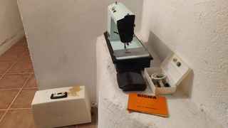 MAQUINA DE COSER