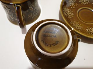 juego de tazas y platos Pontesa vintage.