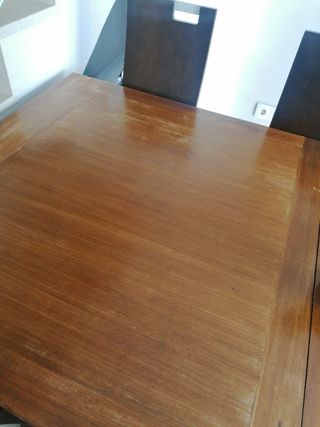MESA COMEDOR DE TEKA