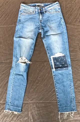 Levis 711 Skinny 25