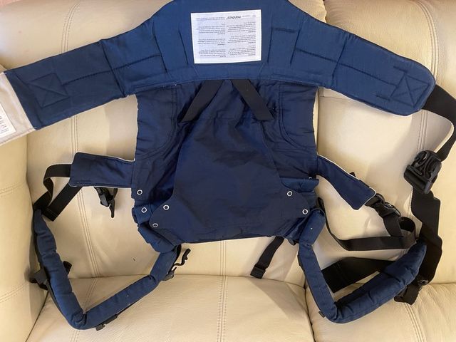 Mochila porta bebés Manduca .