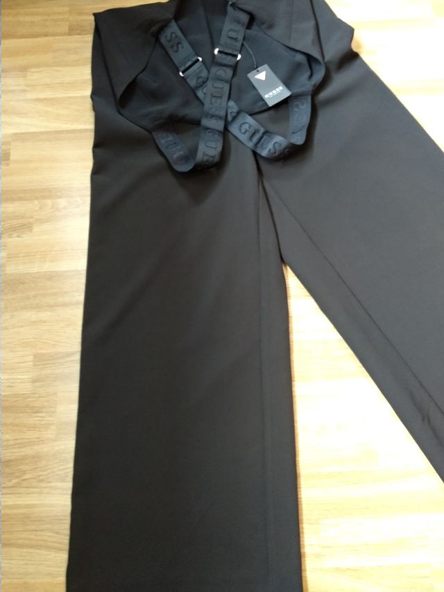 Pantalón peto de GUESS 