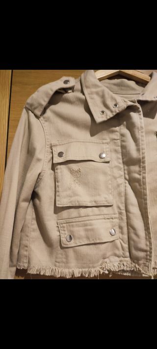 Cazadora denim cropped 