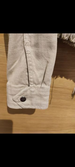 Cazadora denim cropped 