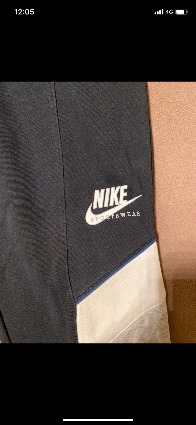 Pant Nike donna sportivi running e fitness