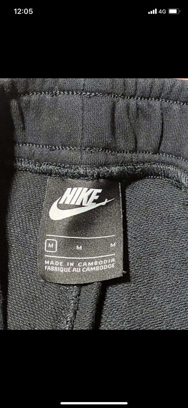 Pant Nike donna sportivi running e fitness